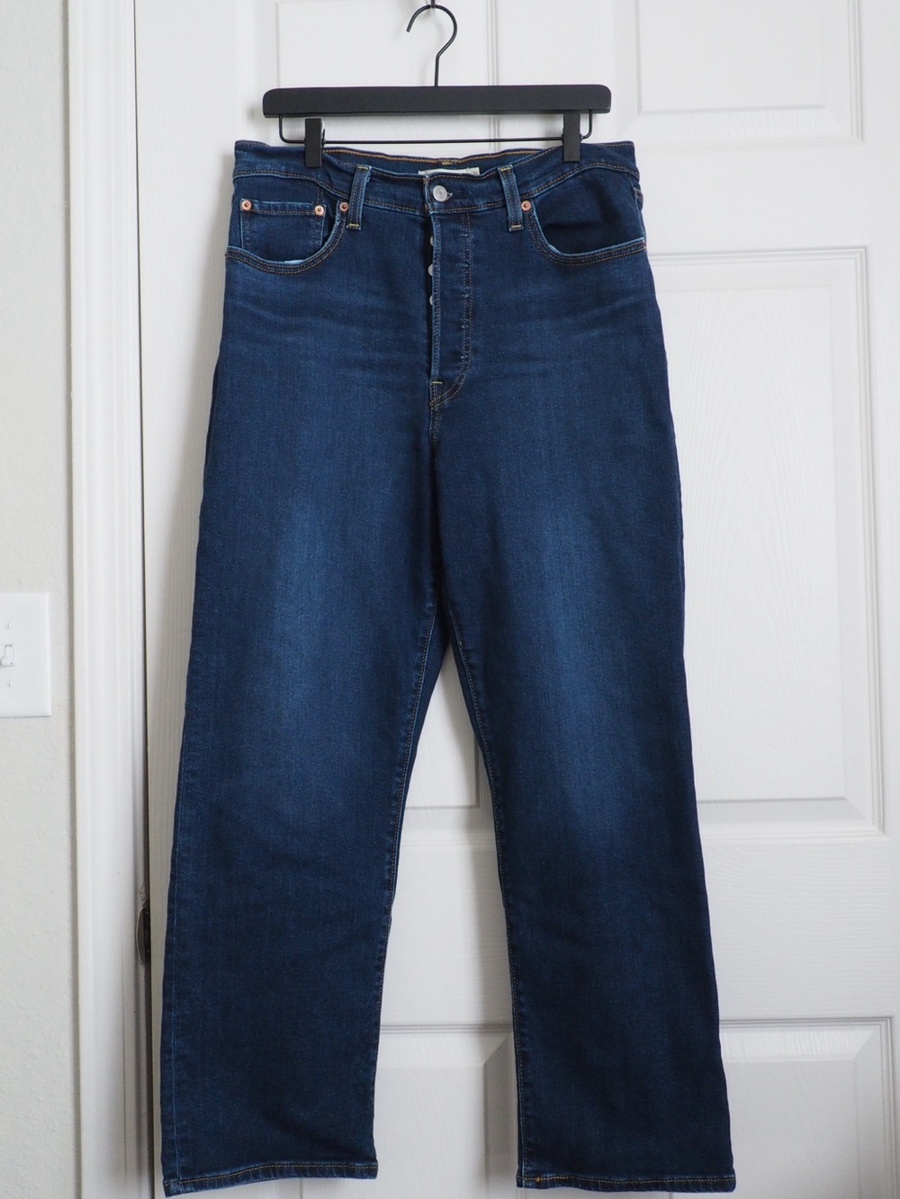 Levi’s Ribcage Straight Ankle Jeans